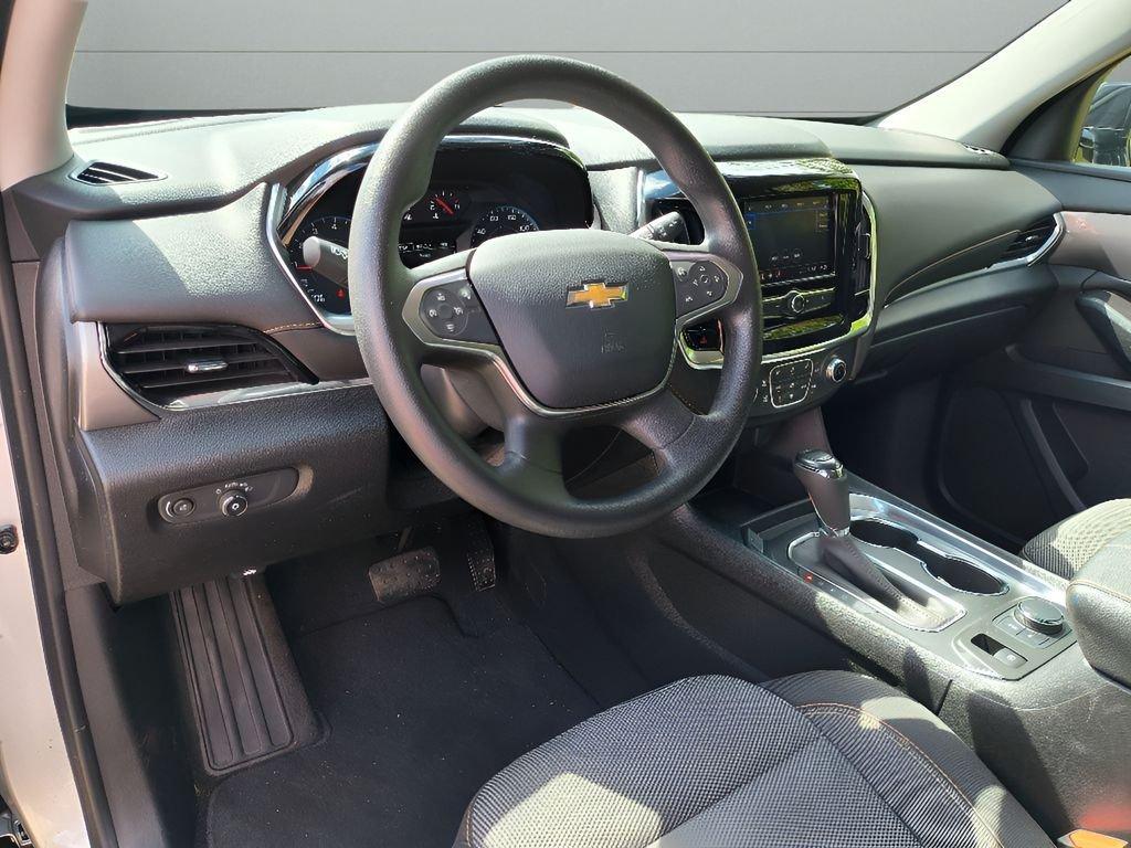 used 2021 Chevrolet Traverse car, priced at $15,740
