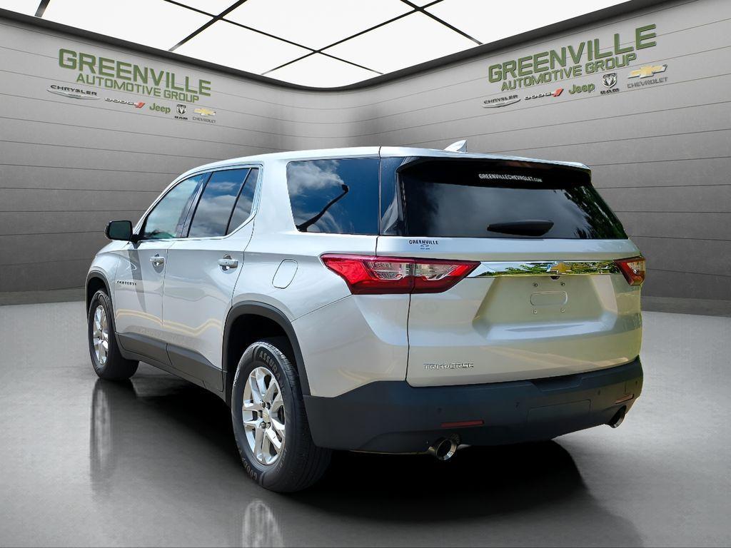 used 2021 Chevrolet Traverse car