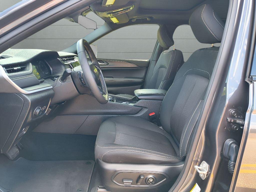 used 2024 Jeep Grand Cherokee L car, priced at $33,899