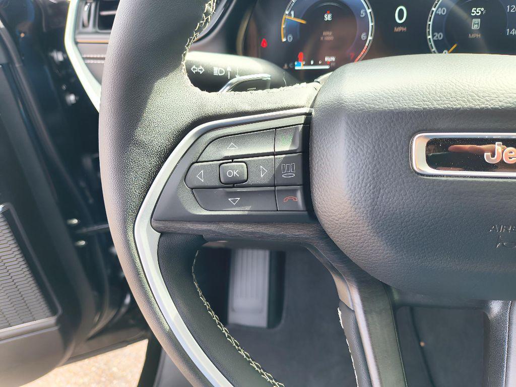 new 2026 Jeep Grand Cherokee car, priced at $43,485