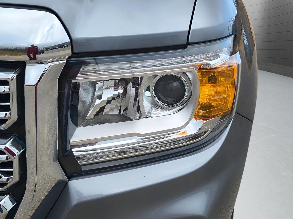 used 2021 GMC Canyon car, priced at $34,893