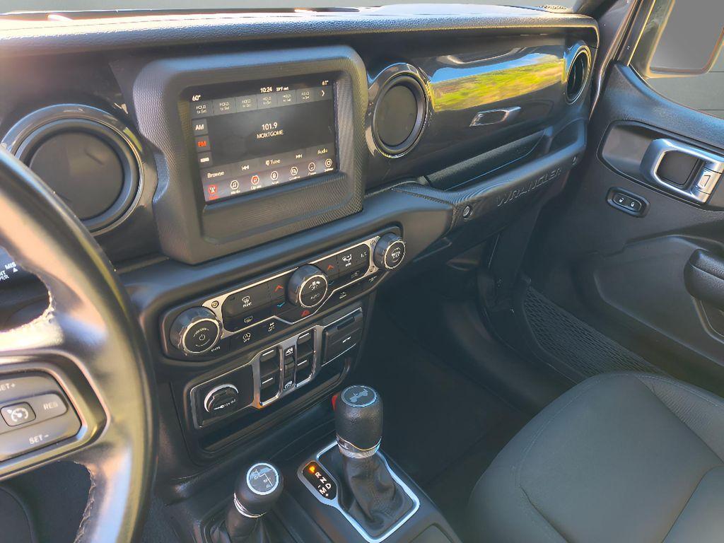 used 2021 Jeep Wrangler Unlimited car, priced at $26,846