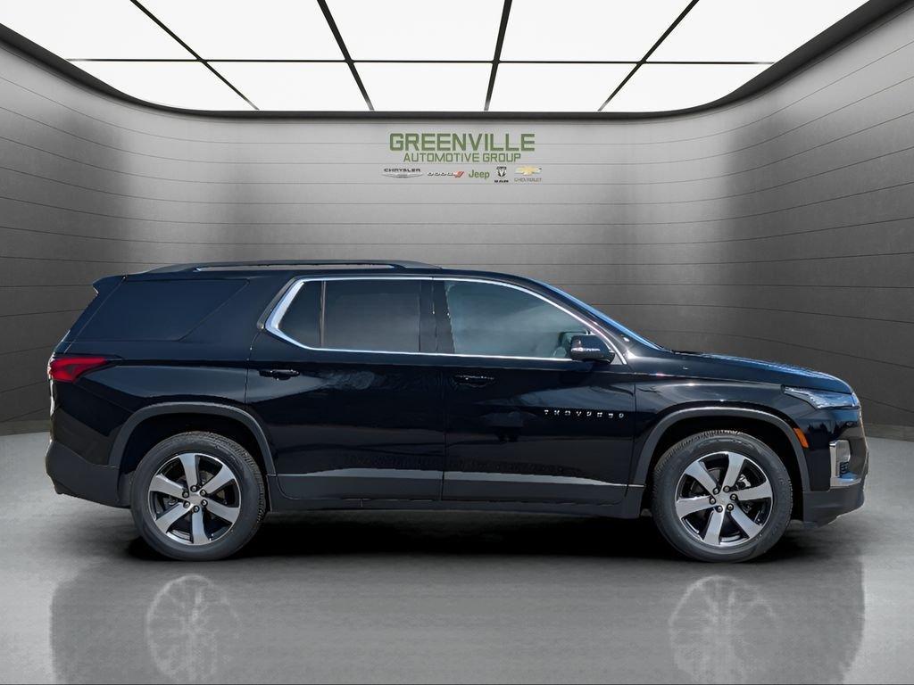 used 2023 Chevrolet Traverse car, priced at $29,808