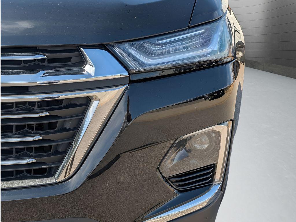 used 2023 Chevrolet Traverse car, priced at $29,808