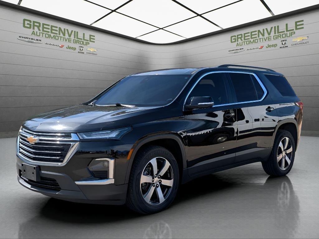 used 2023 Chevrolet Traverse car, priced at $29,808