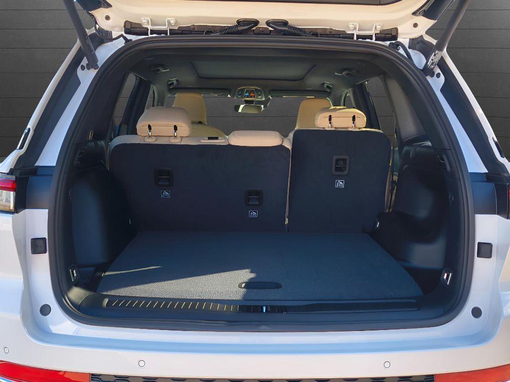 new 2025 Jeep Grand Cherokee car, priced at $41,765