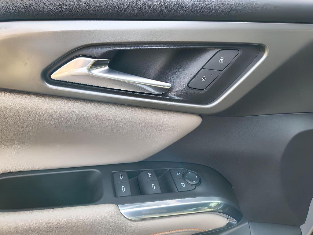 used 2024 Chevrolet Traverse car, priced at $34,878