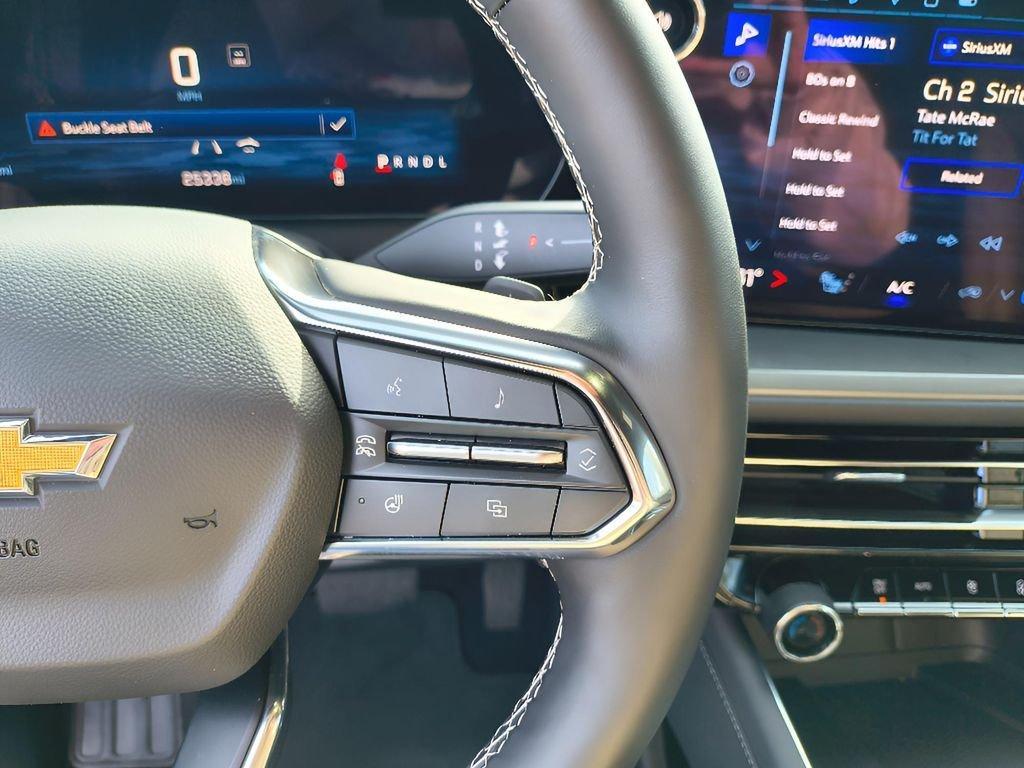 used 2024 Chevrolet Traverse car, priced at $34,878