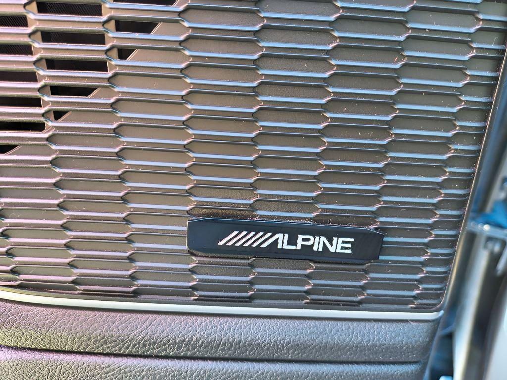 used 2022 Jeep Grand Cherokee car, priced at $28,864