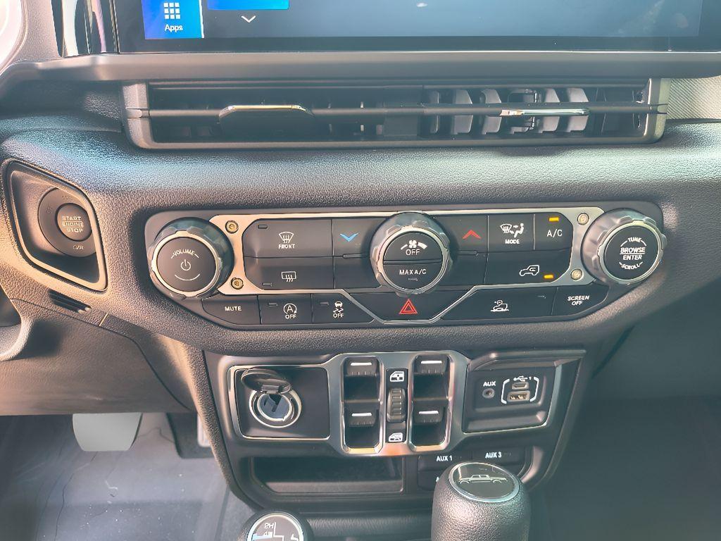 used 2024 Jeep Gladiator car, priced at $39,749