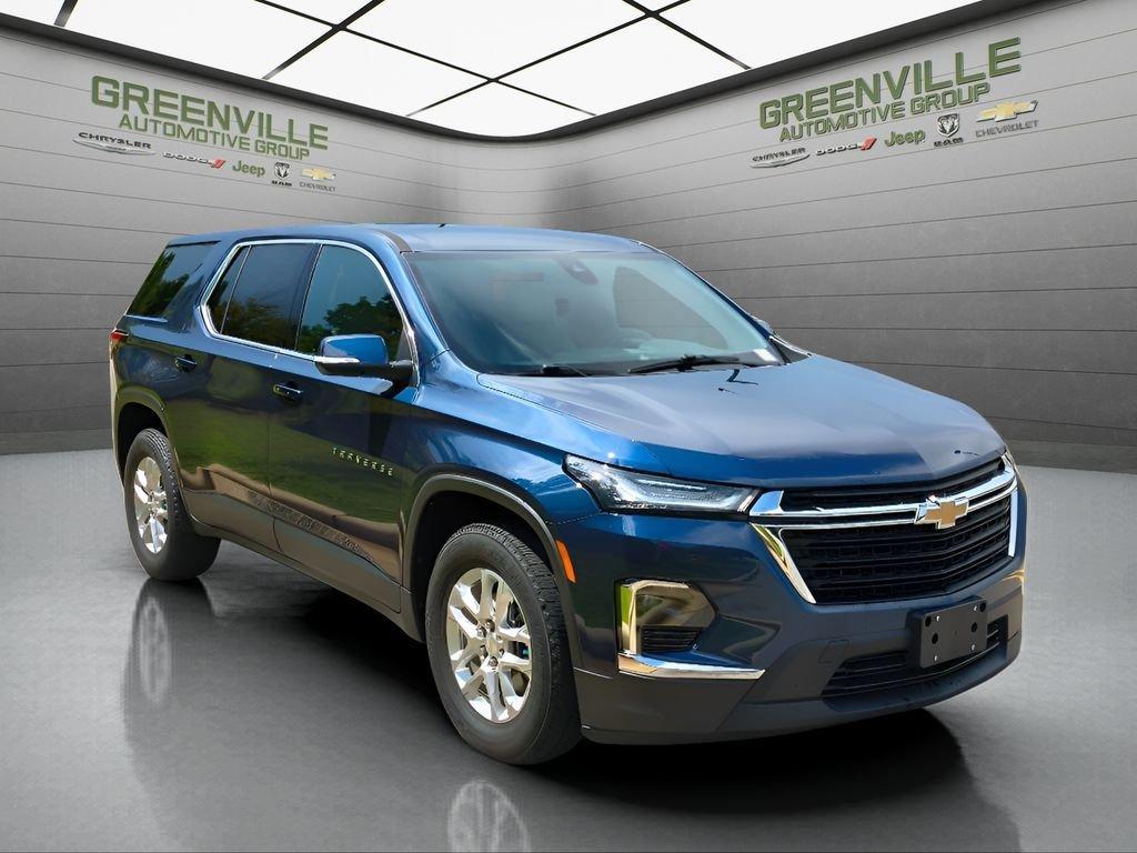 used 2022 Chevrolet Traverse car, priced at $18,519