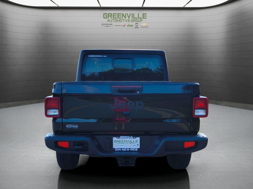new 2025 Jeep Gladiator car, priced at $39,770