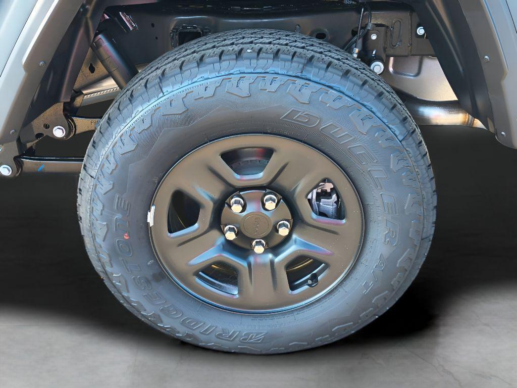 new 2025 Jeep Gladiator car, priced at $39,770