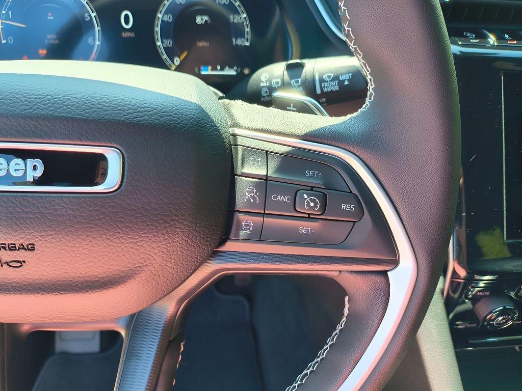 new 2025 Jeep Grand Cherokee L car, priced at $35,825