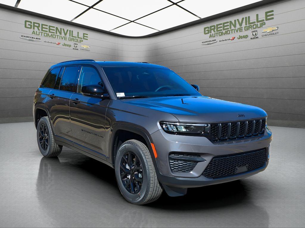 new 2025 Jeep Grand Cherokee car, priced at $36,730