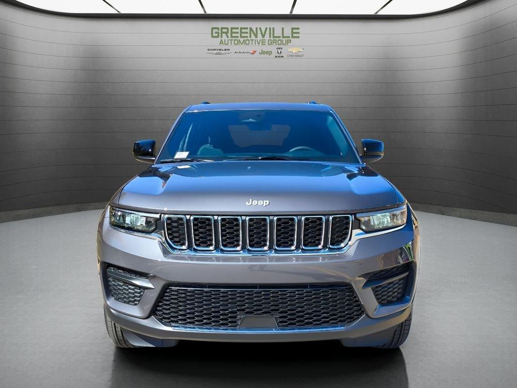 new 2025 Jeep Grand Cherokee car, priced at $34,500