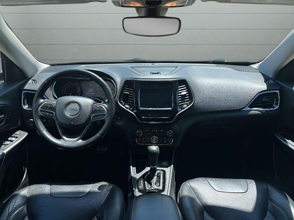 used 2020 Jeep Cherokee car