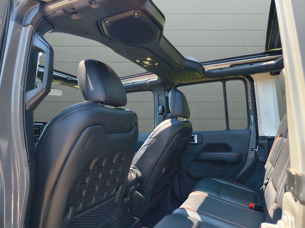 used 2020 Jeep Wrangler Unlimited car, priced at $39,457