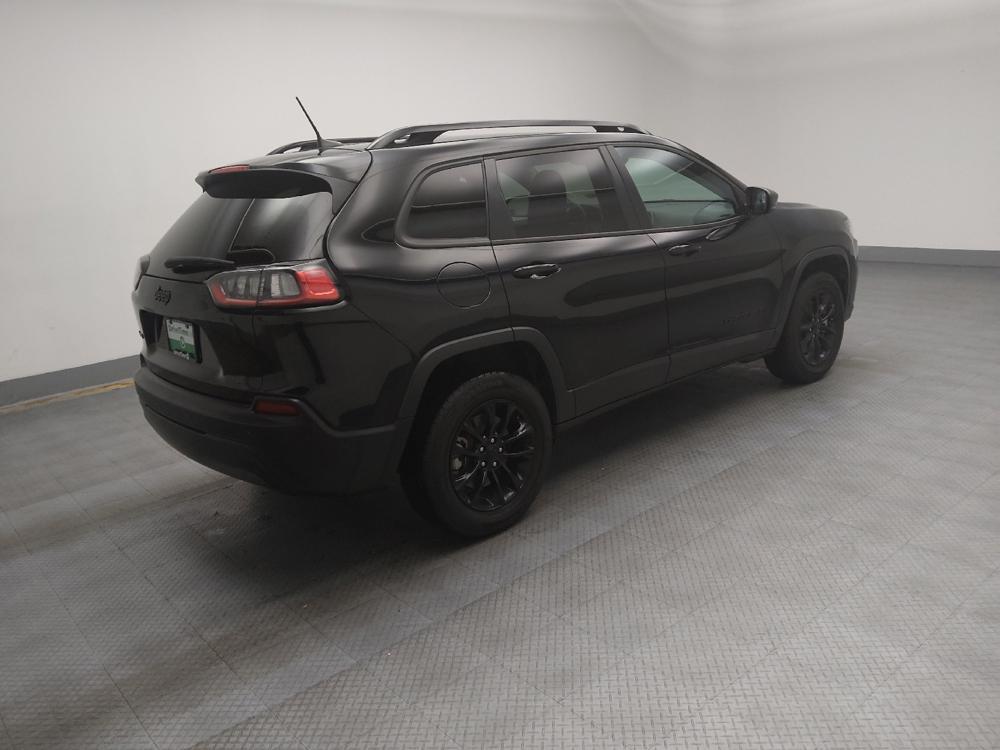 used 2023 Jeep Cherokee car, priced at $20,995