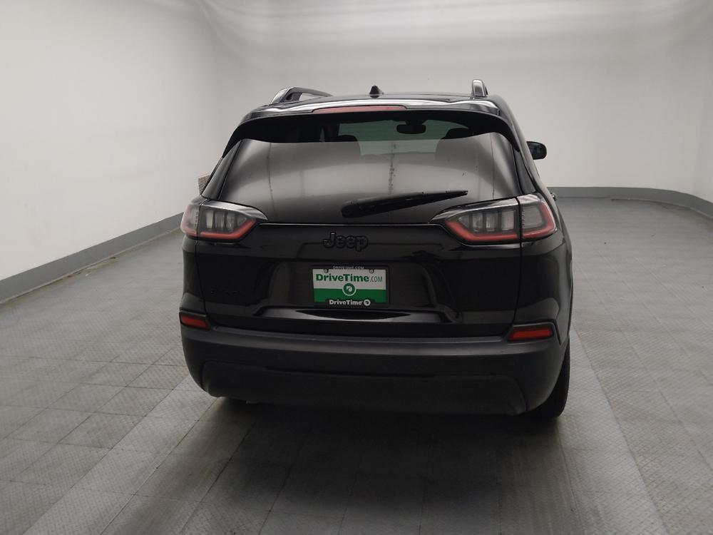 used 2023 Jeep Cherokee car, priced at $22,095