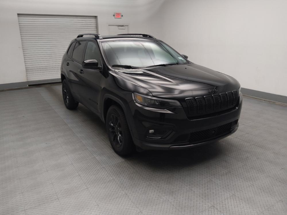 used 2023 Jeep Cherokee car, priced at $22,095