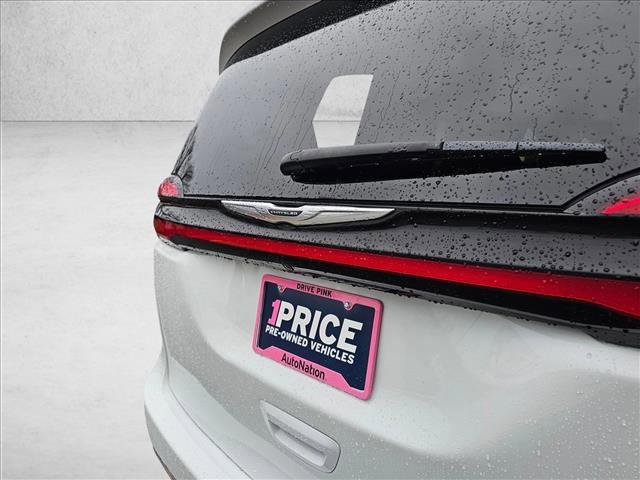 used 2022 Chrysler Pacifica car, priced at $23,578