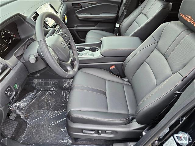 new 2025 Honda Ridgeline car, priced at $45,692