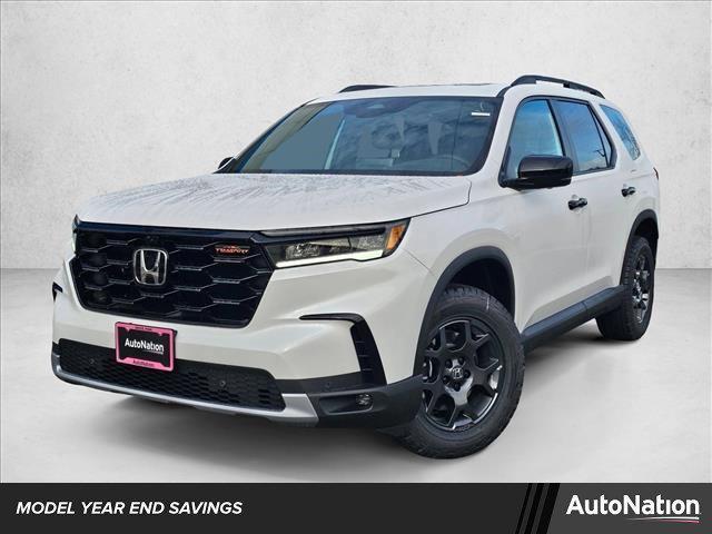 new 2025 Honda Pilot car, priced at $51,350