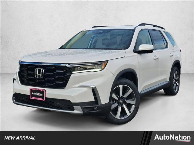 new 2025 Honda Pilot car, priced at $55,030