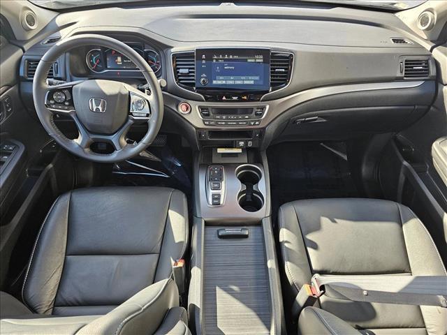 used 2022 Honda Pilot car, priced at $34,256