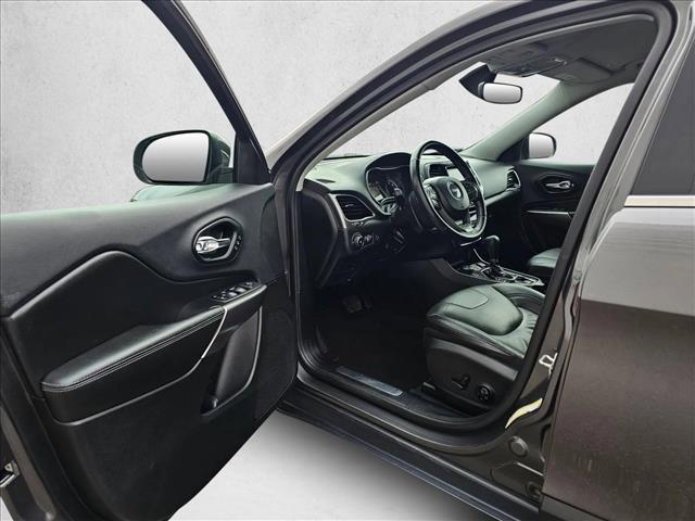 used 2019 Jeep Cherokee car, priced at $16,995