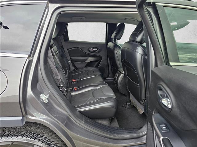 used 2019 Jeep Cherokee car, priced at $16,995