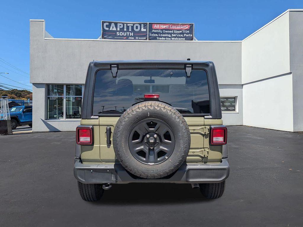 new 2026 Jeep Wrangler car, priced at $40,354