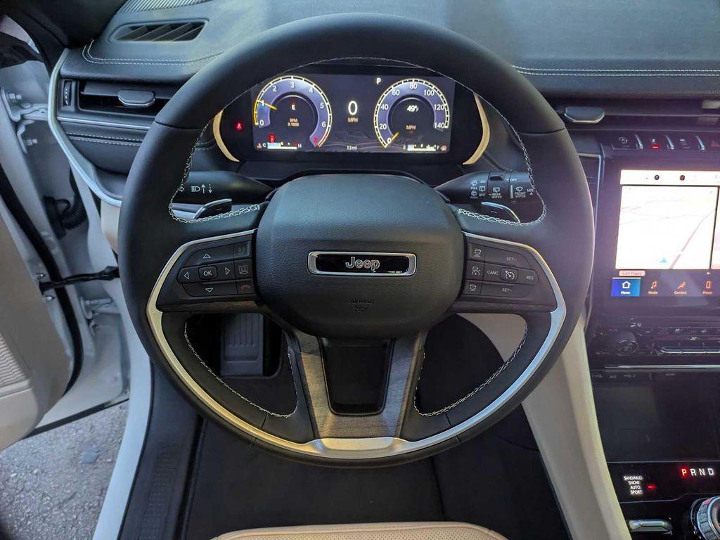 new 2025 Jeep Grand Cherokee car, priced at $50,862