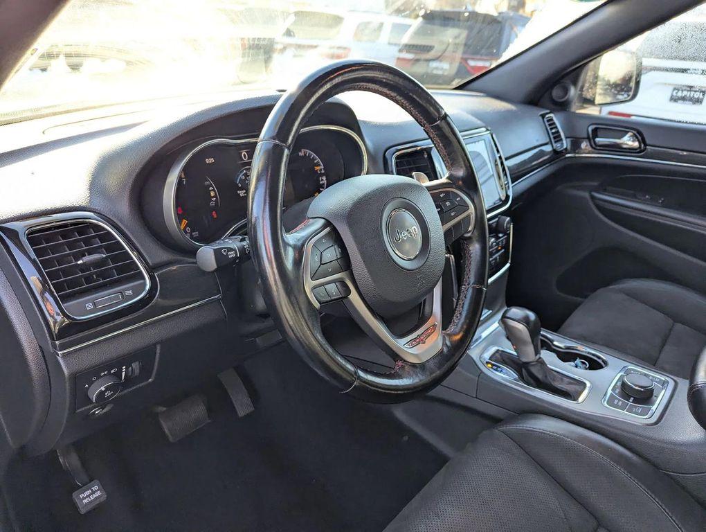 used 2020 Jeep Grand Cherokee car, priced at $19,999