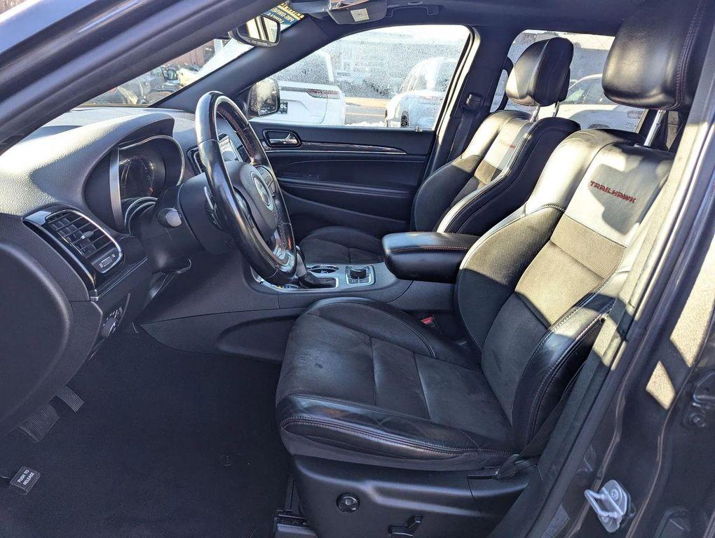 used 2020 Jeep Grand Cherokee car, priced at $19,999