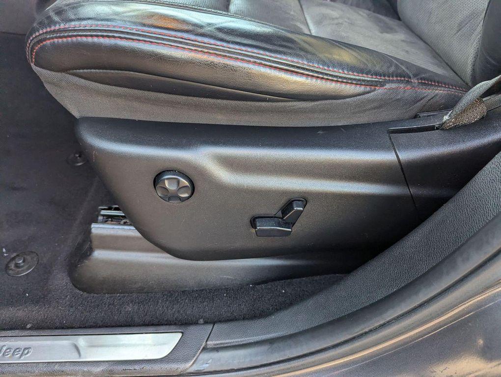 used 2020 Jeep Grand Cherokee car, priced at $19,999