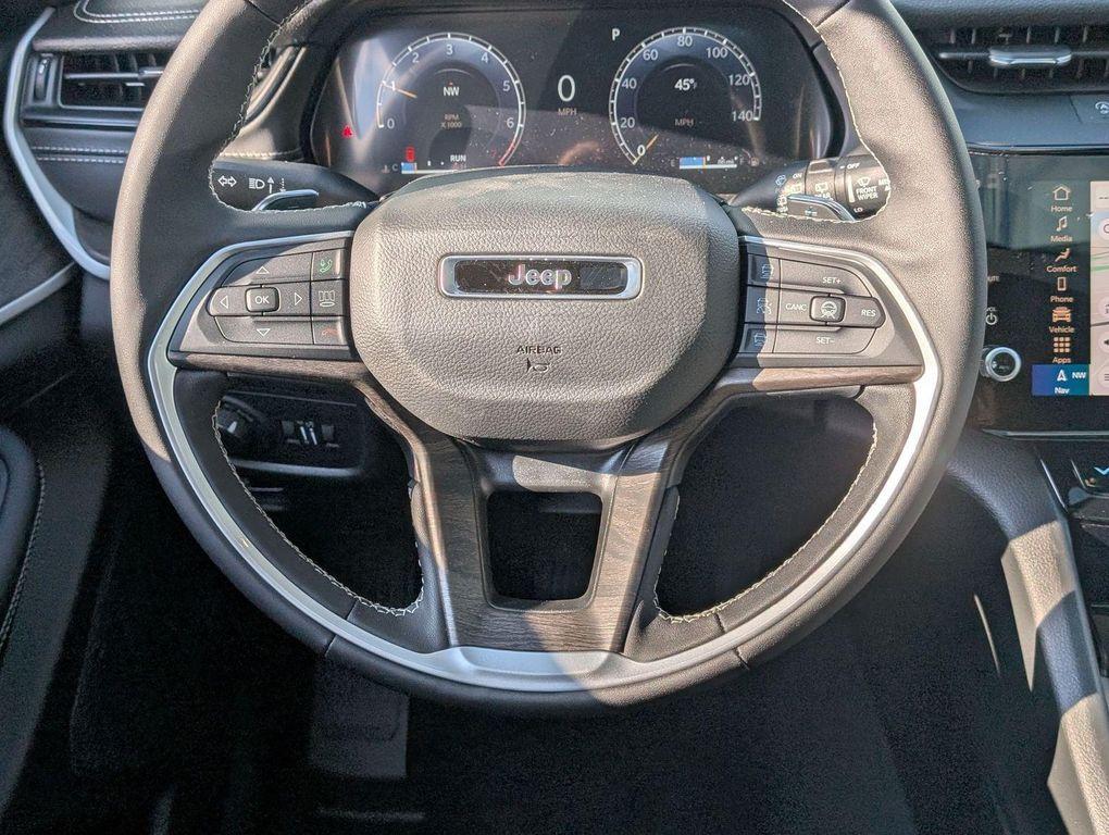 new 2026 Jeep Grand Cherokee car, priced at $46,242