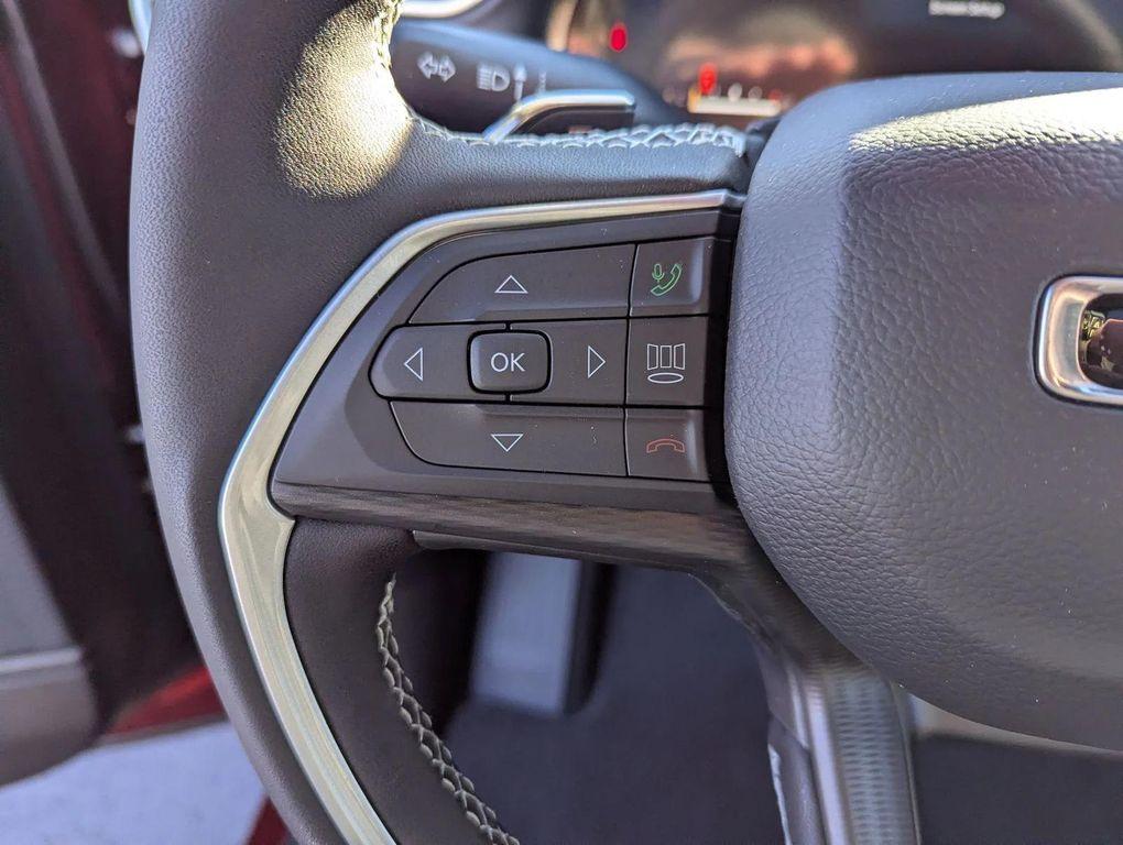 new 2025 Jeep Grand Cherokee L car, priced at $46,024