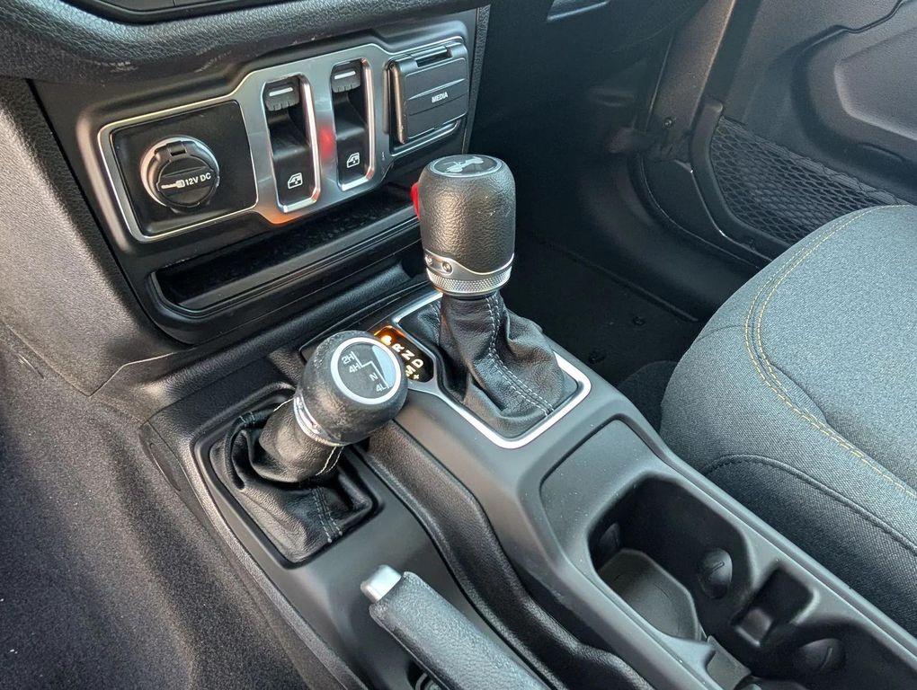 new 2026 Jeep Wrangler car, priced at $41,036