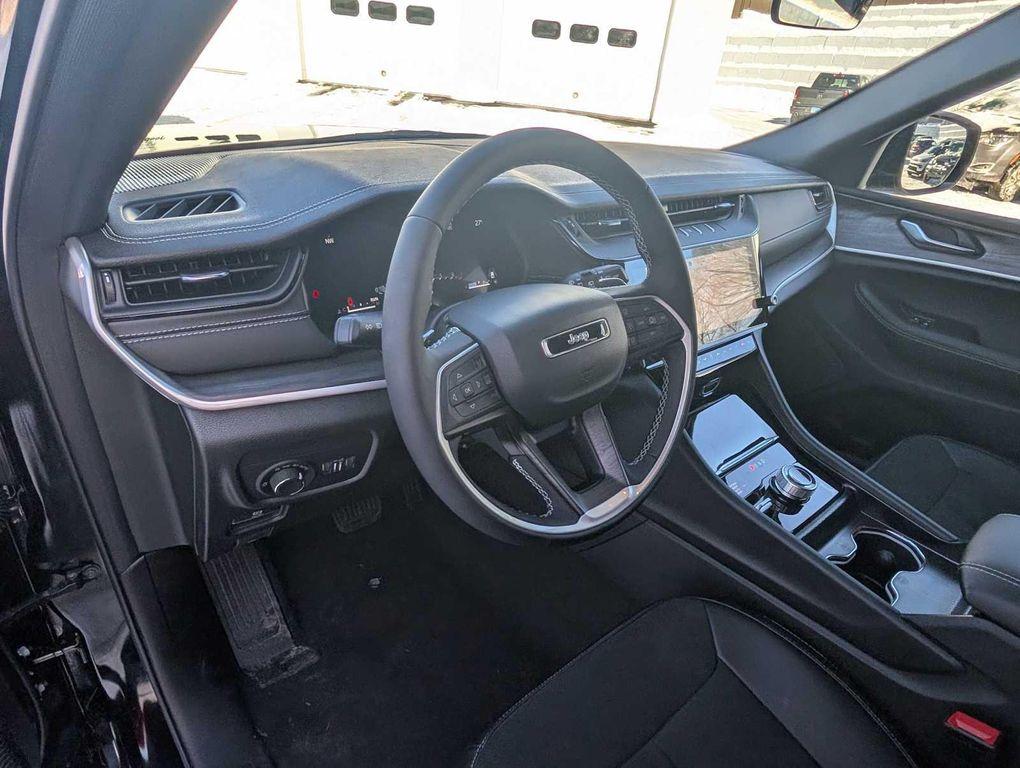 new 2026 Jeep Grand Cherokee car, priced at $45,000