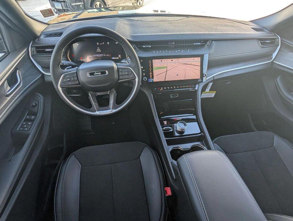 new 2026 Jeep Grand Cherokee car, priced at $46,778