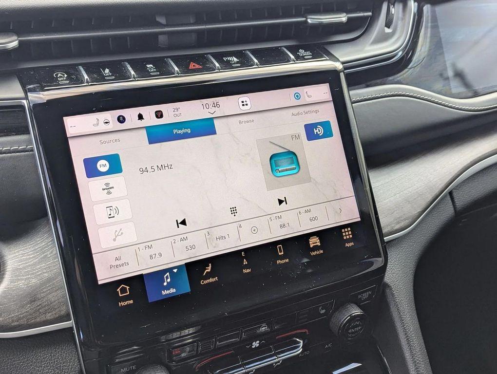 used 2023 Jeep Grand Cherokee car, priced at $28,876