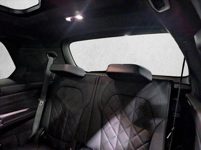 new 2026 BMW X7 car, priced at $97,790