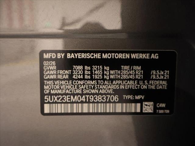 new 2026 BMW X7 car, priced at $100,315