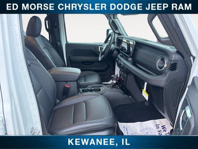 new 2025 Jeep Gladiator car, priced at $45,633