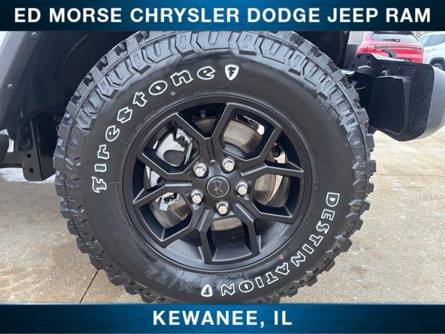 new 2025 Jeep Gladiator car, priced at $45,633