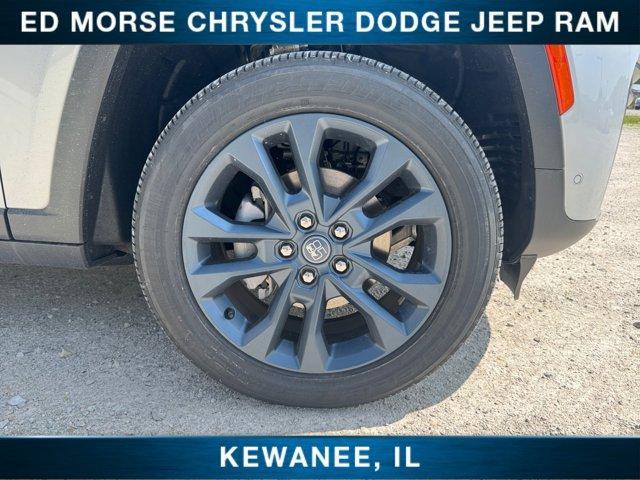 new 2026 Jeep Grand Cherokee car, priced at $50,102