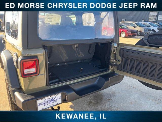 new 2026 Jeep Wrangler car, priced at $39,632