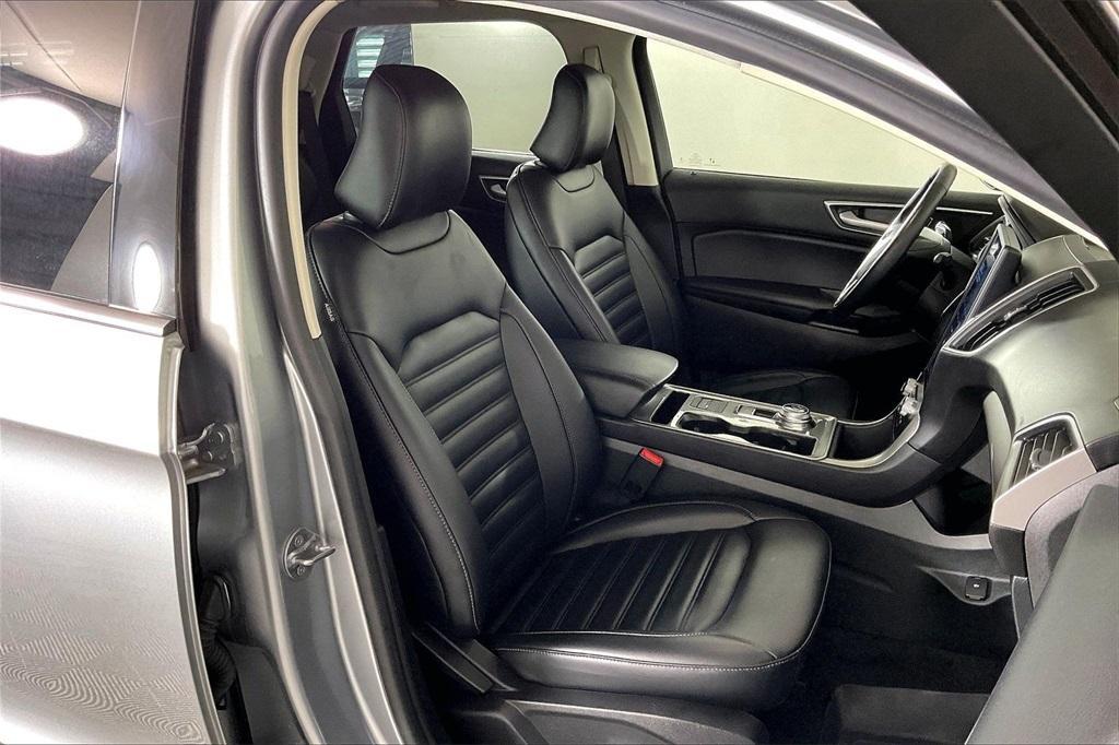 used 2024 Ford Edge car, priced at $23,995